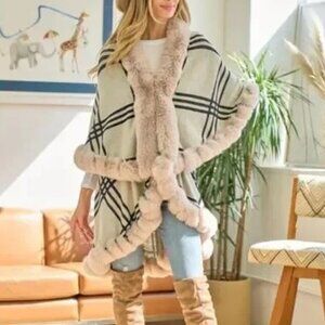 Ivory Plaid Faux Fur Trim Mob Wife Poncho BOHO Layered Cape Coat Size S/M